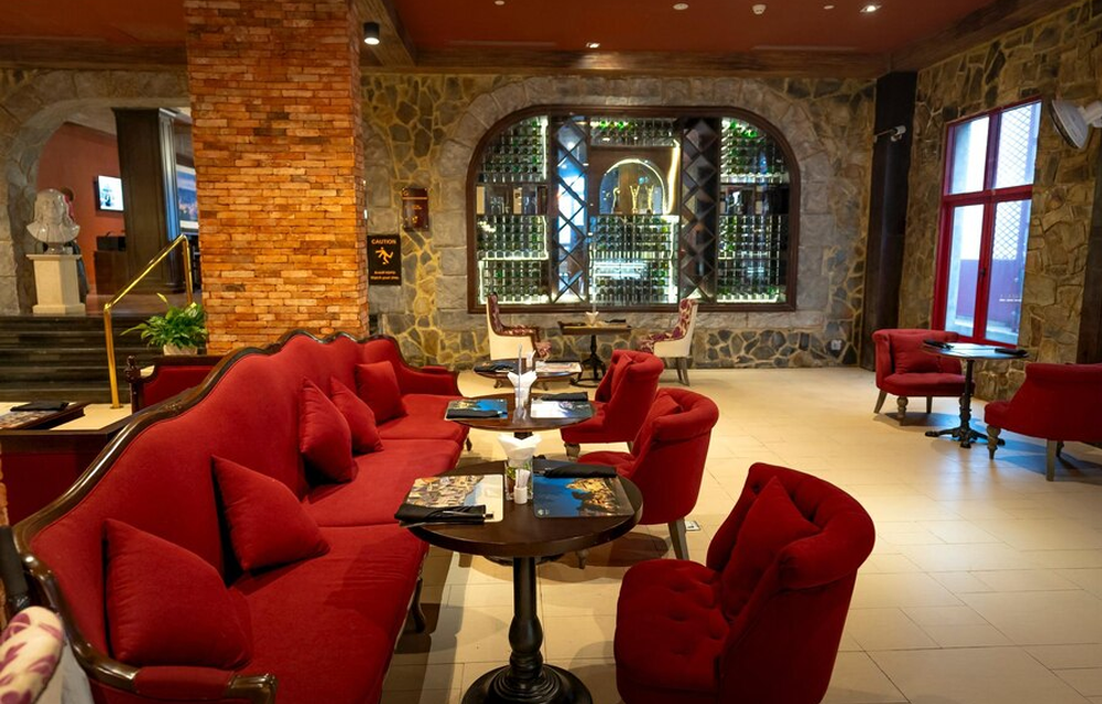 Top Restaurants Interior Designer in Ahmedabad